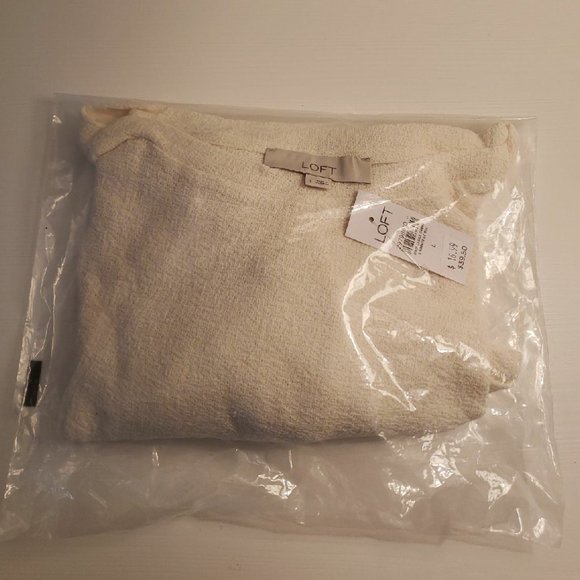 Loft Textured Dolman Cropped Tee - Picture 3 of 4